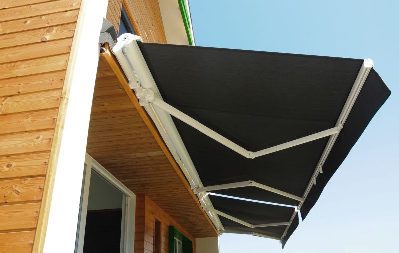 Completed Metal Awning Restoration